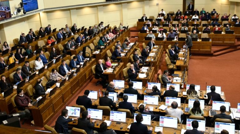 Presupuesto 2024 : Senadores y diputados preparan debate sobre uso de los recursos públicos
