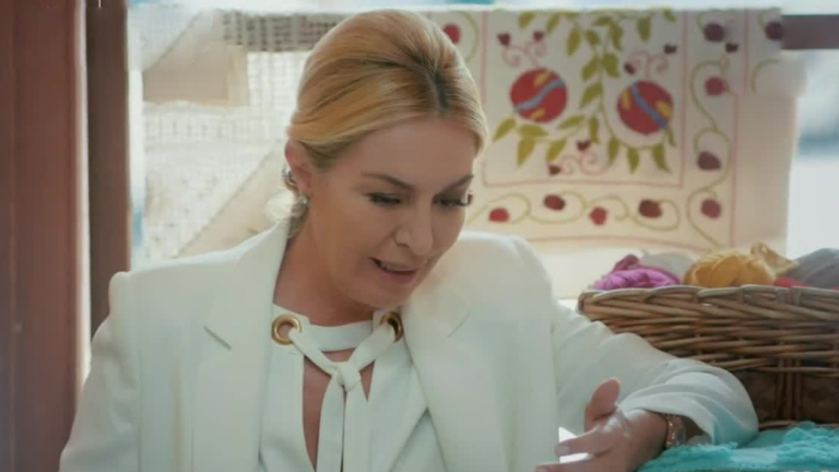 “Sólo tengo dos opciones”: Cahide visitó a Gonul para contarle sobre su operación al corazón