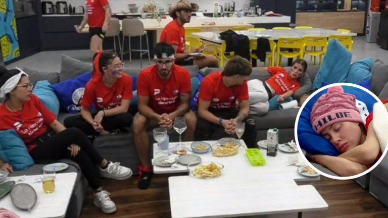 ¿Se aburrió del partido? Ignacia Michelson tuvo particular reacción viendo a Chile contra Colombia