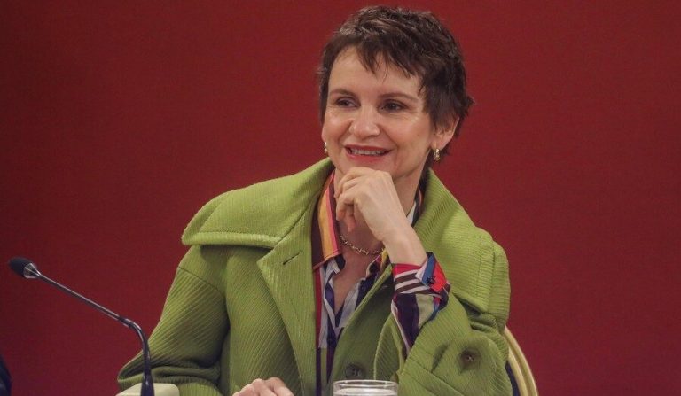 Ministra Tohá corrigió término que usó al hablar de usurpación 