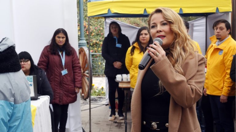 Caso Cathy Barriga: Fiscalía y PDI allanaron la Municipalidad de Maipú por millonario déficit