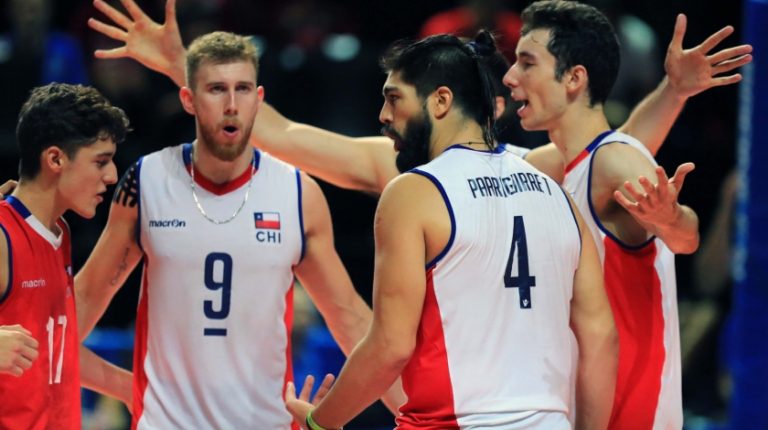 ¡Con la camiseta puesta! La Roja del vóleibol aspira al podio a dos semanas del inicio de Santiago 2023