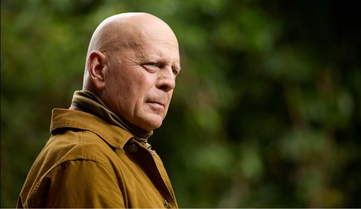 Cercanos a Bruce Willis detallan su lucha contra la demencia: Habla poco y no lee