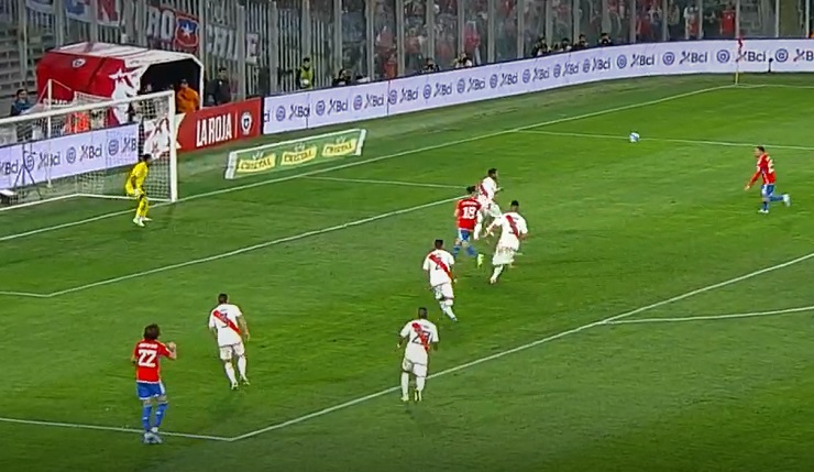 ¡No se puede creer! Gallese le sacó el primero a Diego Valdés con espectacular atajada