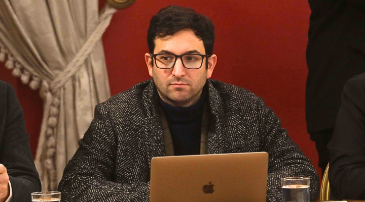 Miguel Crispi manifestó voluntad de asistir a Comisión Investigadora tras pronunciamiento de Contraloría