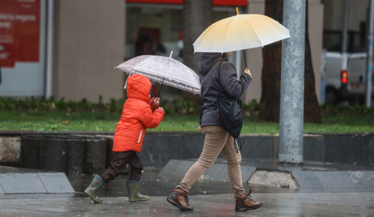 ¿Hasta cuándo llueve en Santiago? Revisa el pronóstico para este miércoles