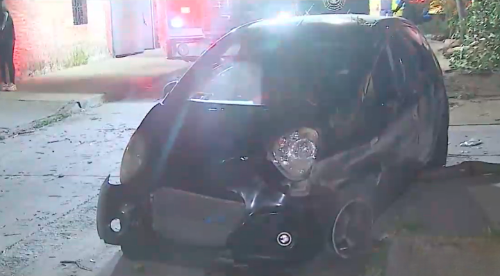 Conductor de aplicación chocó su auto para evitar robo: Delincuentes fingieron ser pasajeros