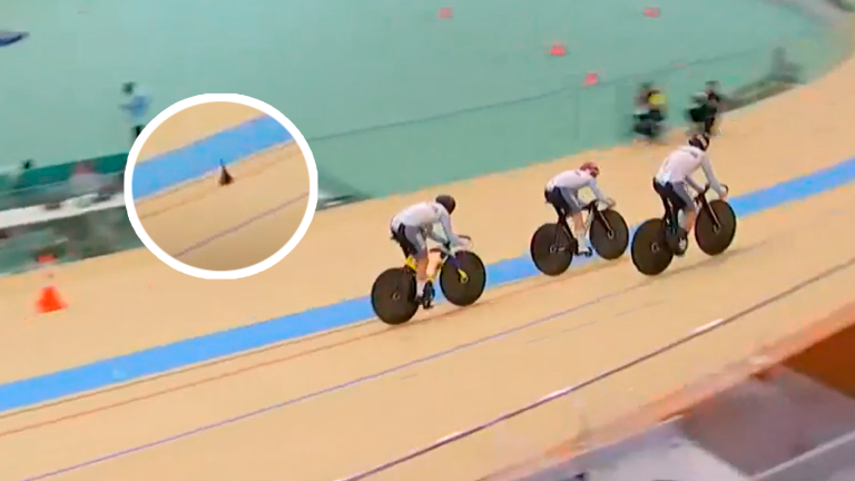 ¡Insólito! Ciclista argentino perdió sillín de su bicicleta en plena competencia