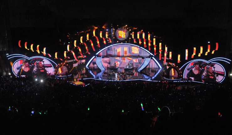 Carlos Figueroa fue despedido como director de la orquesta del Festival de Viña tras 12 años