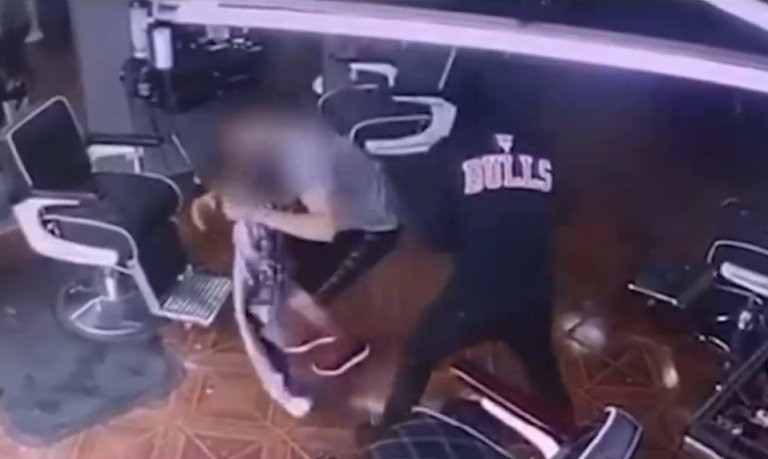 Registran balacera dentro de barbería en El Bosque: El objetivo era un cliente