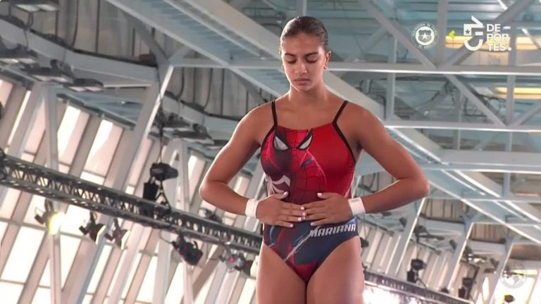 Juegos Panamericanos Santiago 2023: Clavadista colombiana sorprendió con traje de baño de Spider-Man