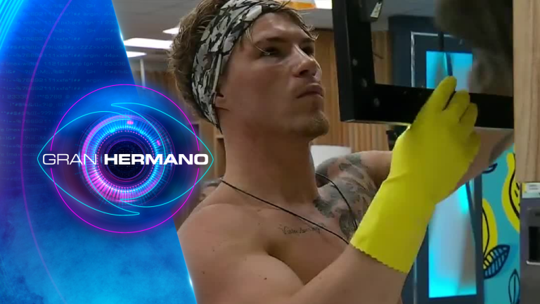 ¡Contratado! Pincoya quiere llevarse a Raimundo a Chiloé para que haga la limpieza de su casa