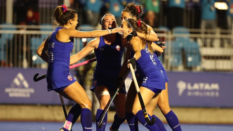 ¡Brillantes! Las Diablas derrotaron a Canadá en el hockey césped femenino en Santiago 2023