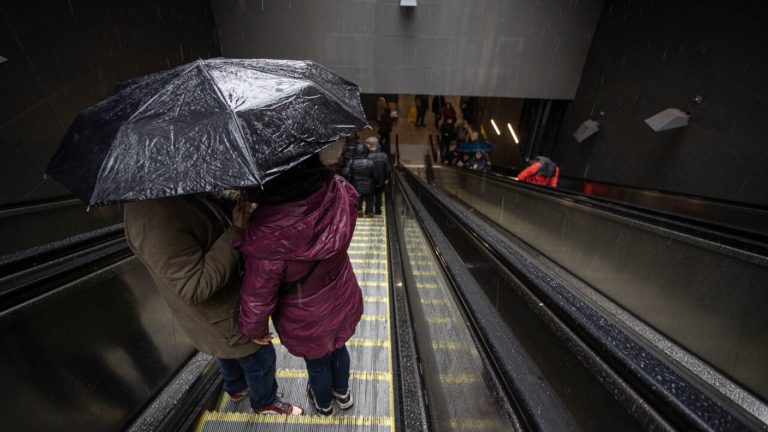 Lluvias regresan a Santiago: ¿Cuándo y hasta qué hora?