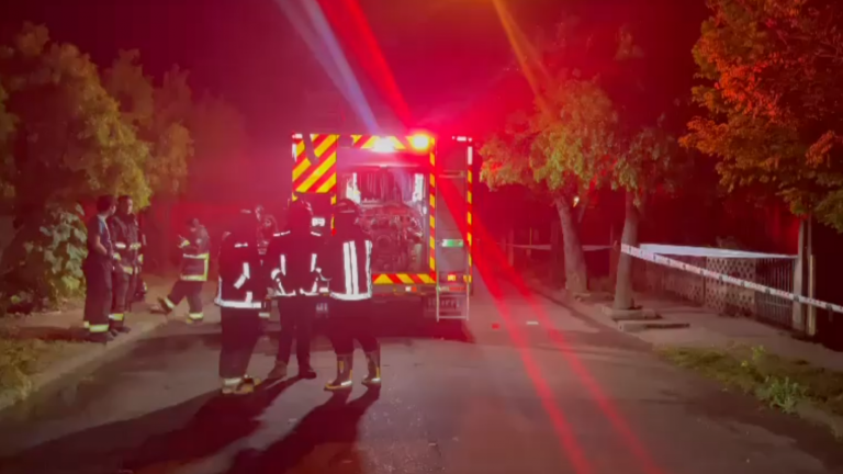 Tres niños murieron tras voraz incendio en Angol: Su madre se encuentra en riesgo vital