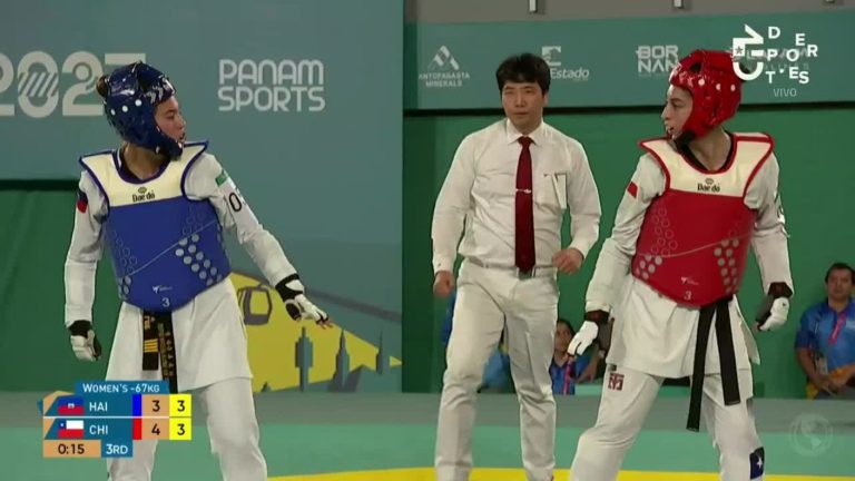 Claudia Gallardo cayó en emotiva pelea en los cuartos de final del taekwondo de Santiago 2023
