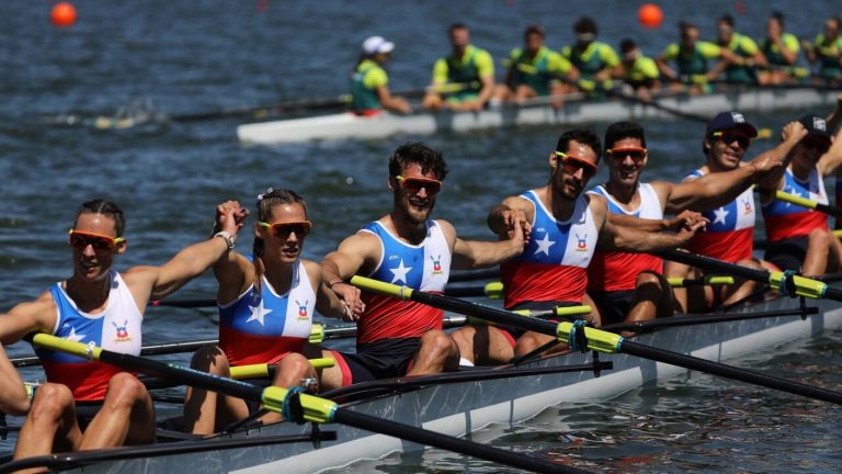 Team Chile obtuvo plata en remo mixto en Santiago 2023: Cuatrillizos Abraham formaron parte del equipo