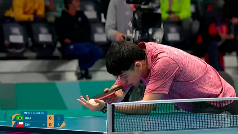 ¡Imparable! Nicolás Burgos avanza a 4tos de final tras rotundo triunfo en el tenis de mesa