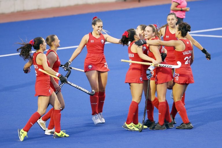 ¡Sólida victoria! Las Diablas vencen a Cuba y avanzan a semifinales de Hockey Césped en Santiago 2023