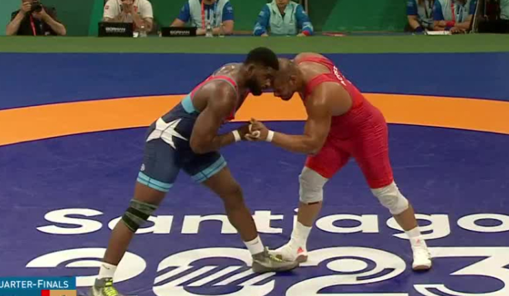 Yasmani Acosta cayó ante su contrincante cubano en los Panamericanos y ahora va por el repechaje