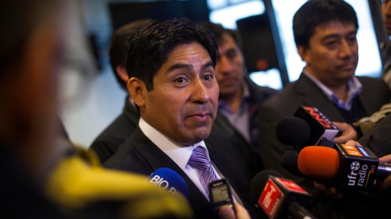 Tras los pasos de Juan Carlos Reinao: Alcalde de Reinaco acusado de abusos sexuales sigue prófugo