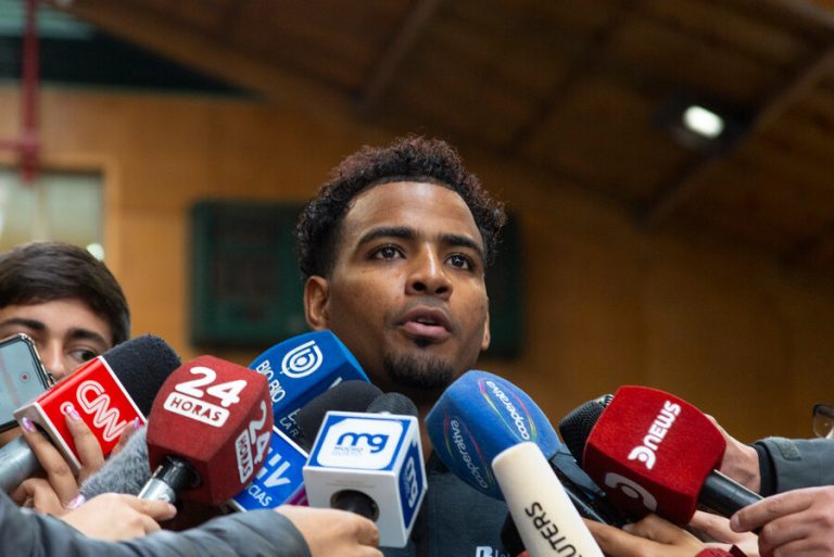 Deportistas cubanos obtienen visa temporal para quedarse en Chile: 