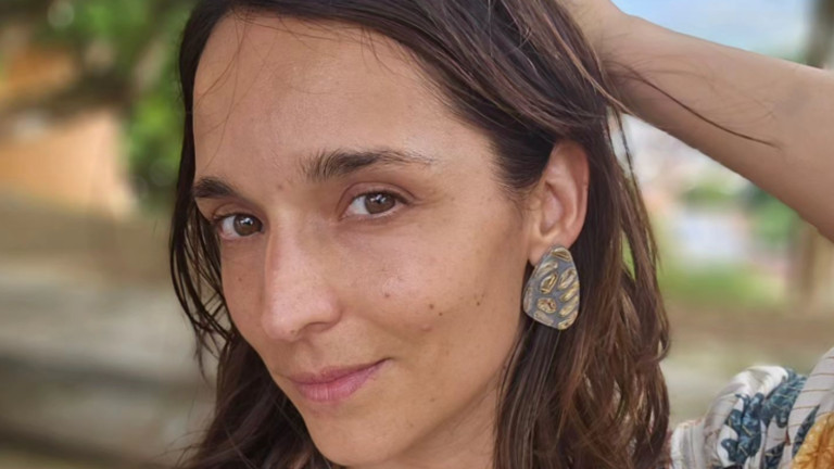 María José Bello pasó un gran susto por querer evitar su miedo a los aviones