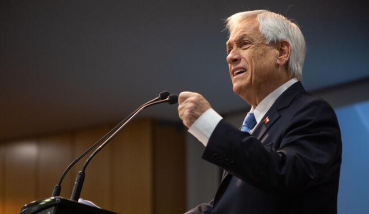 Sebastián Piñera emplazó a Mario Aguilar y aseguró que el paro docente 