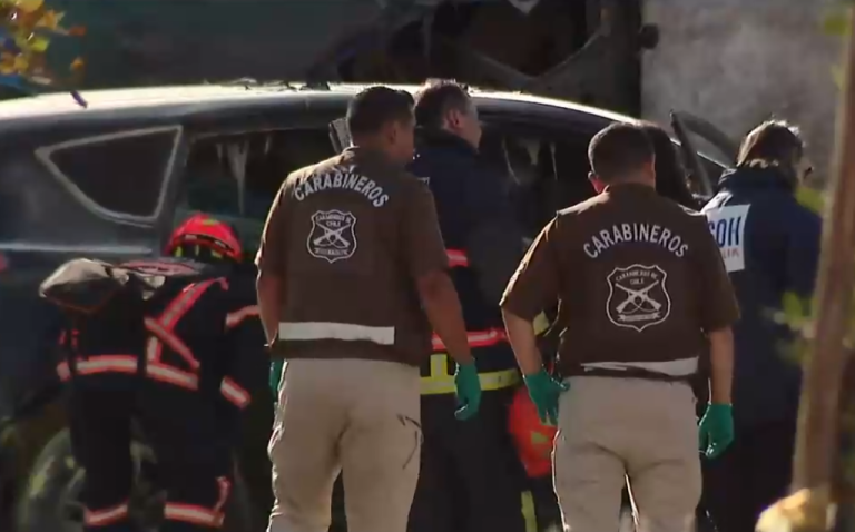 Confirman muerte de hombre quemado dentro de su auto fuera de Santiago 1