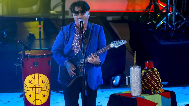 ¡A gozar! Joe Vasconcellos hizo vibrar al público en el cierre de los Panamericanos 2023