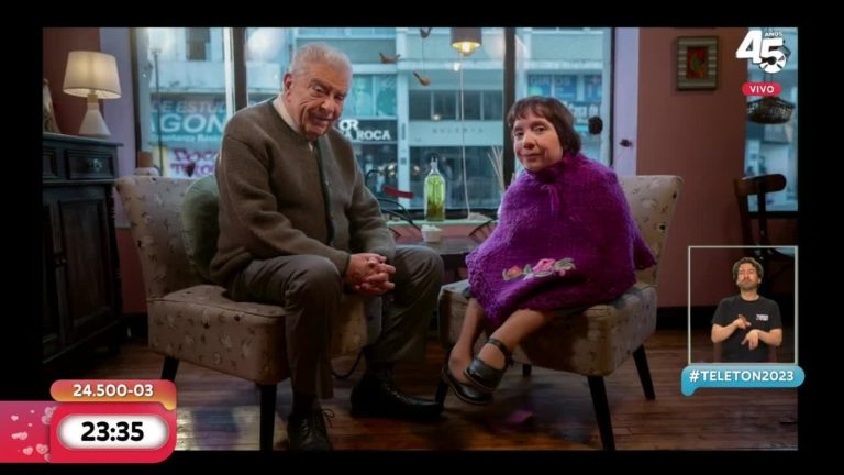 El increíble cambio de Ema Barrientos, una de las primeras pacientes de la Teletón