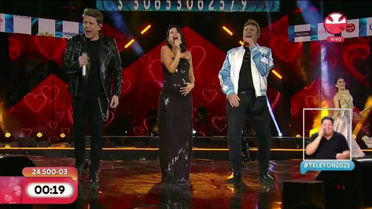 Andrés de León, Daniela Castillo y Paolo Meneguzzi llenaron de romanticismo la Teletón 2023