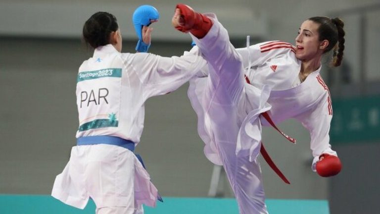 ¡En llamas! Valentina Toro continúa avanzando en karate en estos Panamericanos 2023