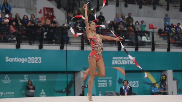 Especial mensaje: Así fue la rutina de Javiera Rubilar en la final de gimnasia en Santiago 2023