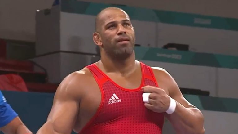 Yasmani Acosta tuvo su revancha y se alzó con el bronce en lucha grecorromana en los Juegos Panamericanos