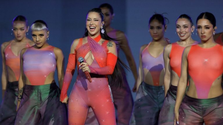 ¡Canto y baile! Así fue la presentación de Denise Rosenthal en el comienzo de los Parapanamericanos