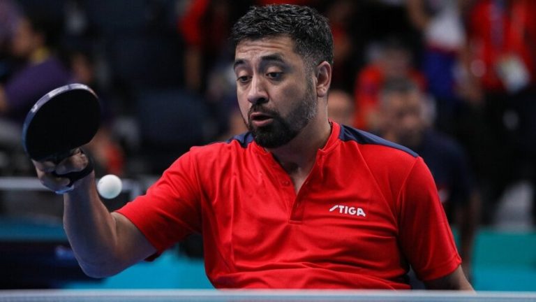 ¡Espléndido! Luis Flores le dio el primer oro al Team ParaChile con enorme triunfo en el Para tenis de mesa