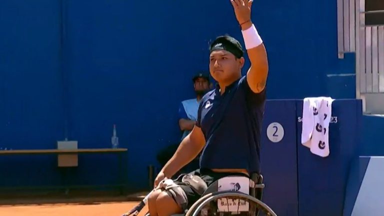 Hasta su rival lo aplaudió: El espectacular punto de Alexander Cataldo en el tenis en silla de ruedas
