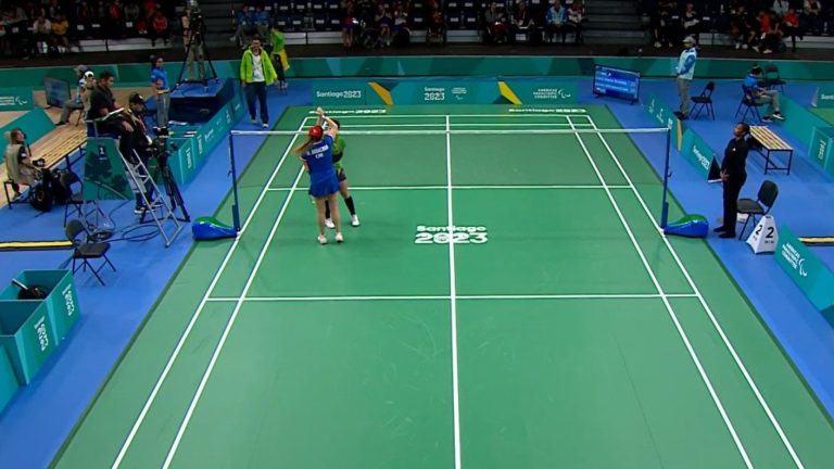 Makarena Arriagada no pudo en su estreno en el Para bádminton de Santiago 2023