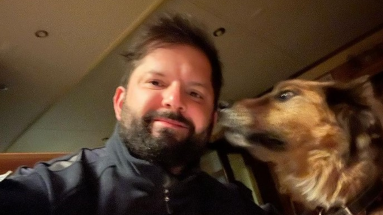 Pdte. Gabriel Boric se reencontró con Brownie en su viaje a Punta Arenas