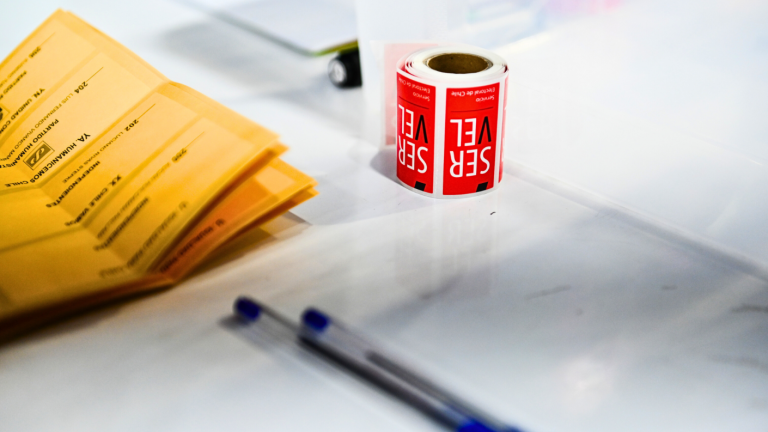 Consulta con tu rut si eres vocal de mesa en el plebiscito del 17 de diciembre