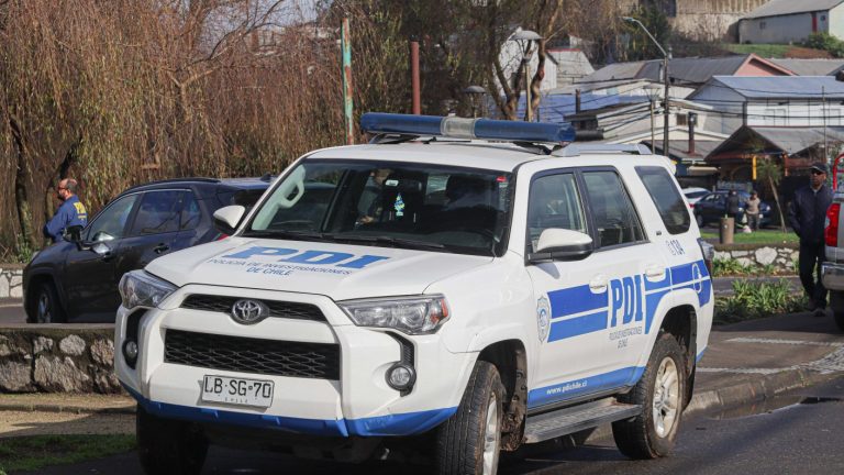 Detienen a sospechoso de parricidio en Maipú: Hijo tenía medida cautelar por violencia intrafamiliar