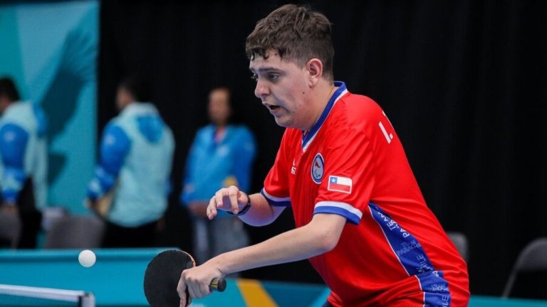 Ignacio Torres remontó ante Cristian Dettoni y accedió a la gran final del Para tenis de mesa