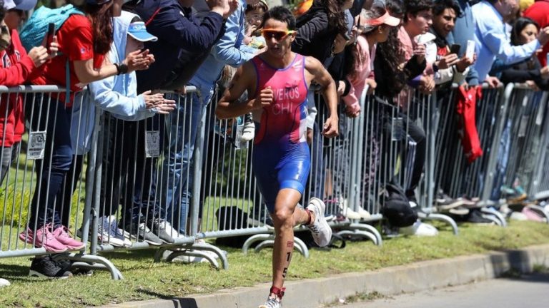Gaspar Rivas y Diego Moya tuvieron un destacado rendimiento en triatlón de los Panamericanos 2023