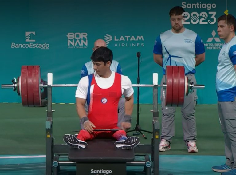 ¡Oro con récord Parapanamericano! Jorge Carinao se consagró campeón en el powerlifting