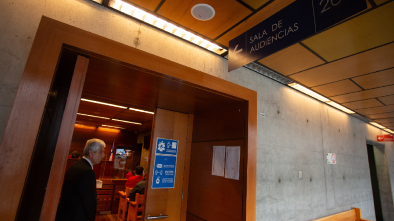 Hija del año: Acuchilló a su mamá en el tórax porque le cobró arriendo en Punta Arenas