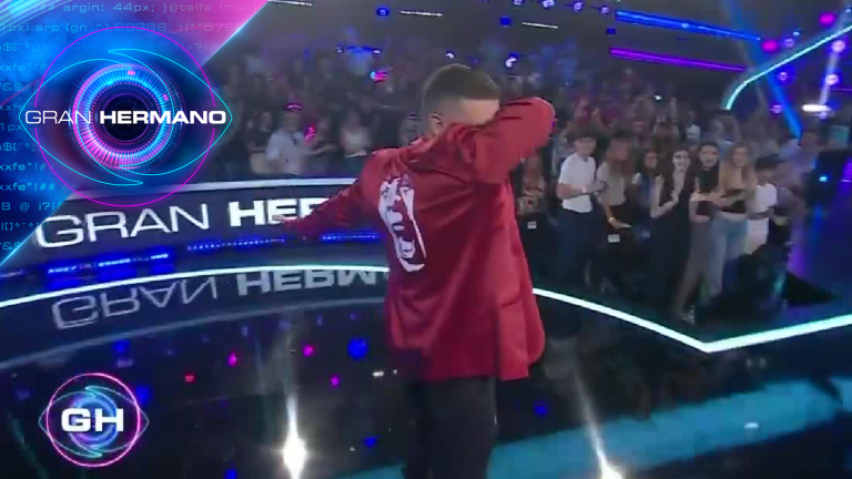 Puro ritmo: Hernán encendió la pista de baile con particular paso en Gran Hermano Argentina