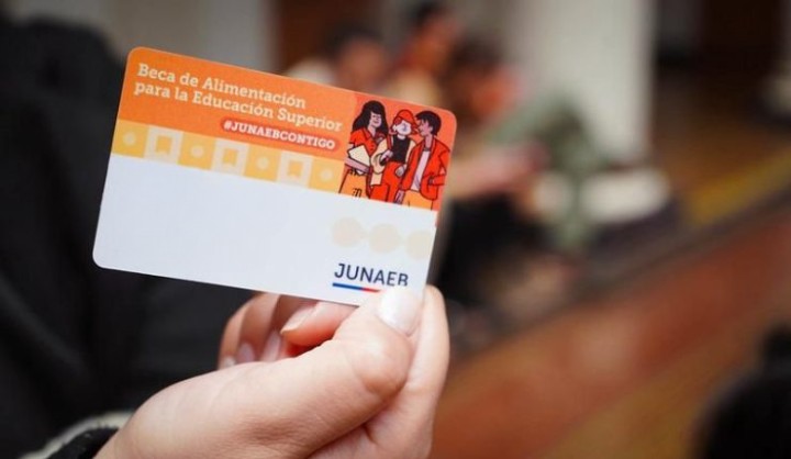 Beca BAES de Junaeb en verano: Revisa quiénes pueden acceder a los $42 mil y los requisitos