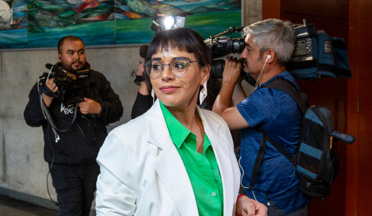 Caso Karina Oliva: Decretan arresto domiciliario y arraigo nacional contra ex candidata