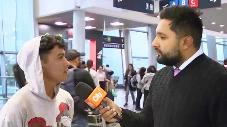 Chileno estuvo un mes atrapado en aeropuerto de Colombia tras ser engañado y asaltado: 